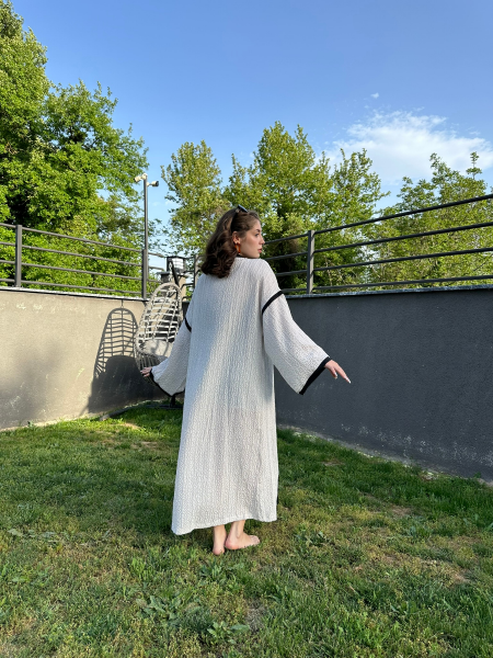 Garnili Kimono